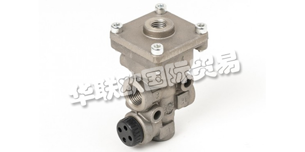 BERTOCCO公司成立于1962年,是一家精密機(jī)械車間,多年來從一家小型工匠公司發(fā)展成為一家專業(yè)從事工業(yè)車輛氣動設(shè)備和配件研究,設(shè)計和生產(chǎn)的工業(yè)公司。2013年初,Bertocco Air Truck Technology開始了新的公司結(jié)構(gòu)和新的管理,開始了其活動,重點(diǎn)關(guān)注制動系統(tǒng),懸架和工業(yè)車輛設(shè)備的組件。