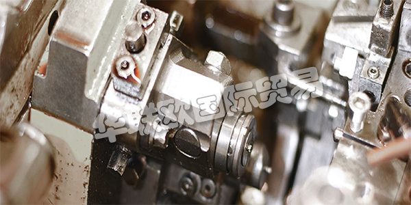 ARNOLD集團(tuán)憑借多年來在智能緊固系統(tǒng)和非常復(fù)雜的擠壓件生產(chǎn)方面的專業(yè)知識,已發(fā)展成為復(fù)雜緊固系統(tǒng)的綜合供應(yīng)商和開發(fā)合作伙伴。憑借他們對“藍(lán)色緊固系統(tǒng)”的新定位,這一發(fā)展過程現(xiàn)在將繼續(xù)在一個(gè)統(tǒng)一和協(xié)調(diào)的結(jié)構(gòu)下進(jìn)行。工程,緊固件和功能部件,以及進(jìn)料器處理系統(tǒng),所有這些都來自單一來源 - 高效,持續(xù)和國際化。