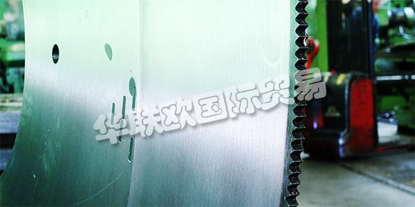 BLECHER在圓鋸片和刀具制造方面擁有150多年的經驗,可以持續不斷地提高效率和質量。